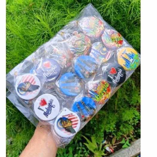 GANTUNGAN (50pcs) KEYCANNn MALAYSIA Keychain Full Random, Malaysian Souvenir, Plastic Packaging Keychain, Original