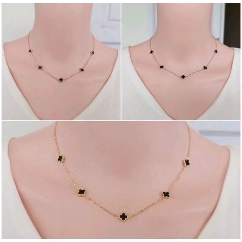 Women's Titanium Necklace Black Clover Chain Reversible Korean Women's Fashion Anti-Rust Does Not Fade