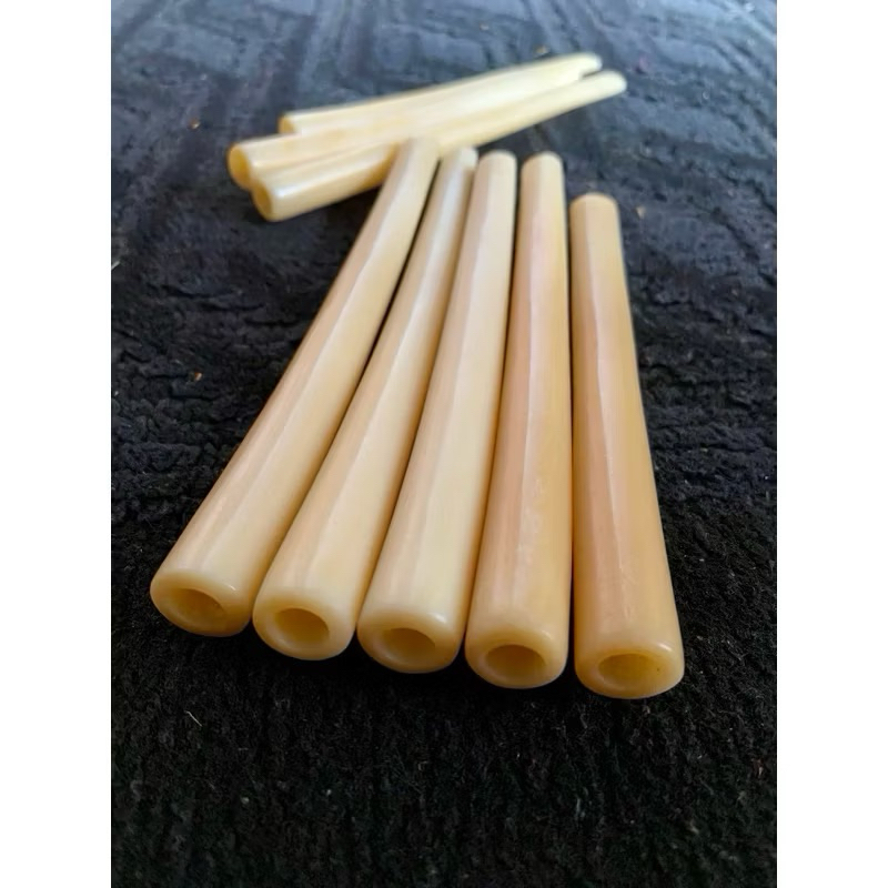Imported beef bone once pipe straw, cool taste, glowing color, crystallized