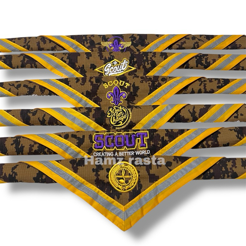 Scout striped Scraf logo embroidered with wosm shoot symbol