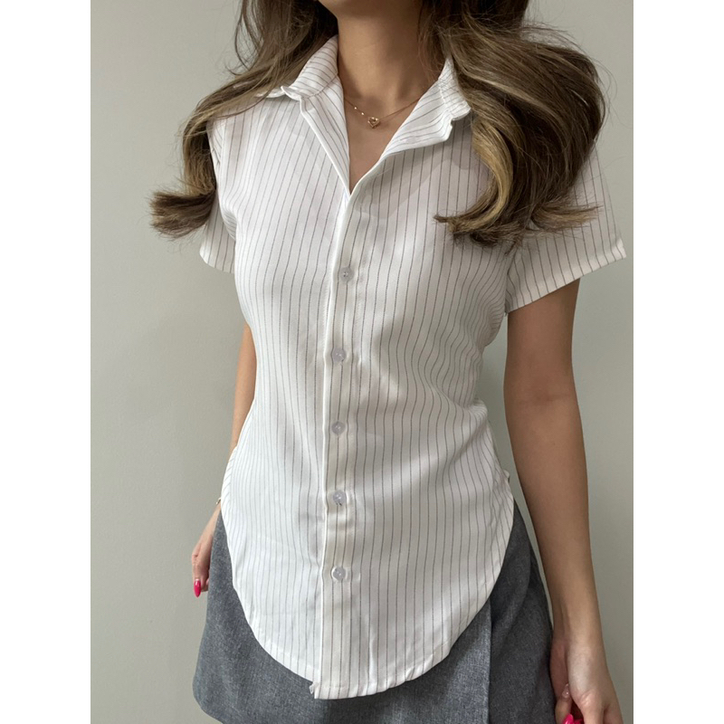 KEMEJA LACEL Mauren Fitted Shirt Striped body fit Shirt