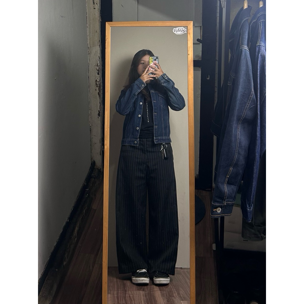 bg