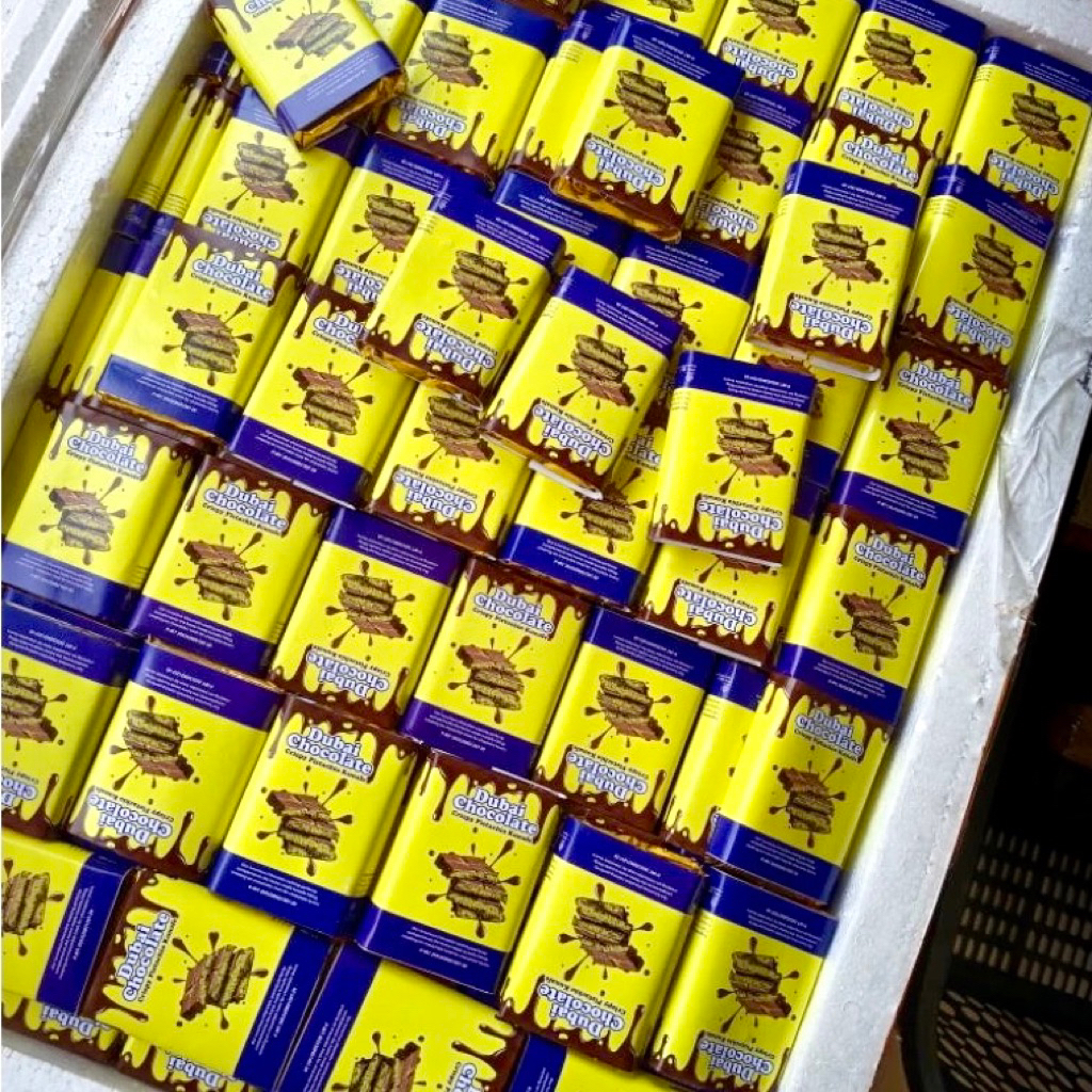 Small Dubai Chocolate 85 gr Hajj & Umrah souvenirs filled with Kunafa Pistachios