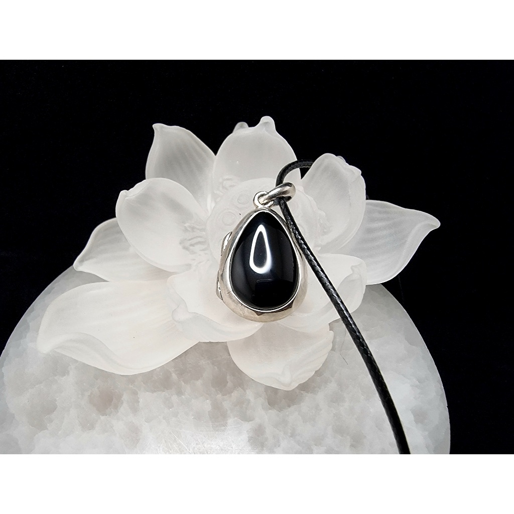 Ghau Box Silver Pendant Necklace with Full Black Onyx Stone 23mmnatural C1303