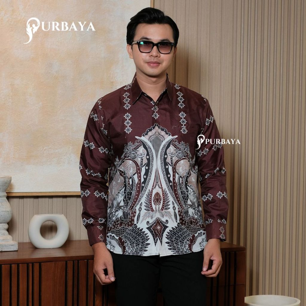 KEMEJA KATUN PURBAYA BATIK Gunungan Burgundy Motif Men's Slimfit Batik Shirt Premium Cotton Lined Long Sleeve