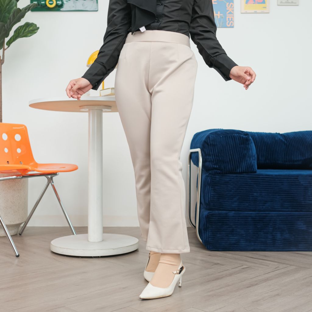 Heygloris - Zola Cutbray Petite Pants Highwaist Flared Pants Scuba