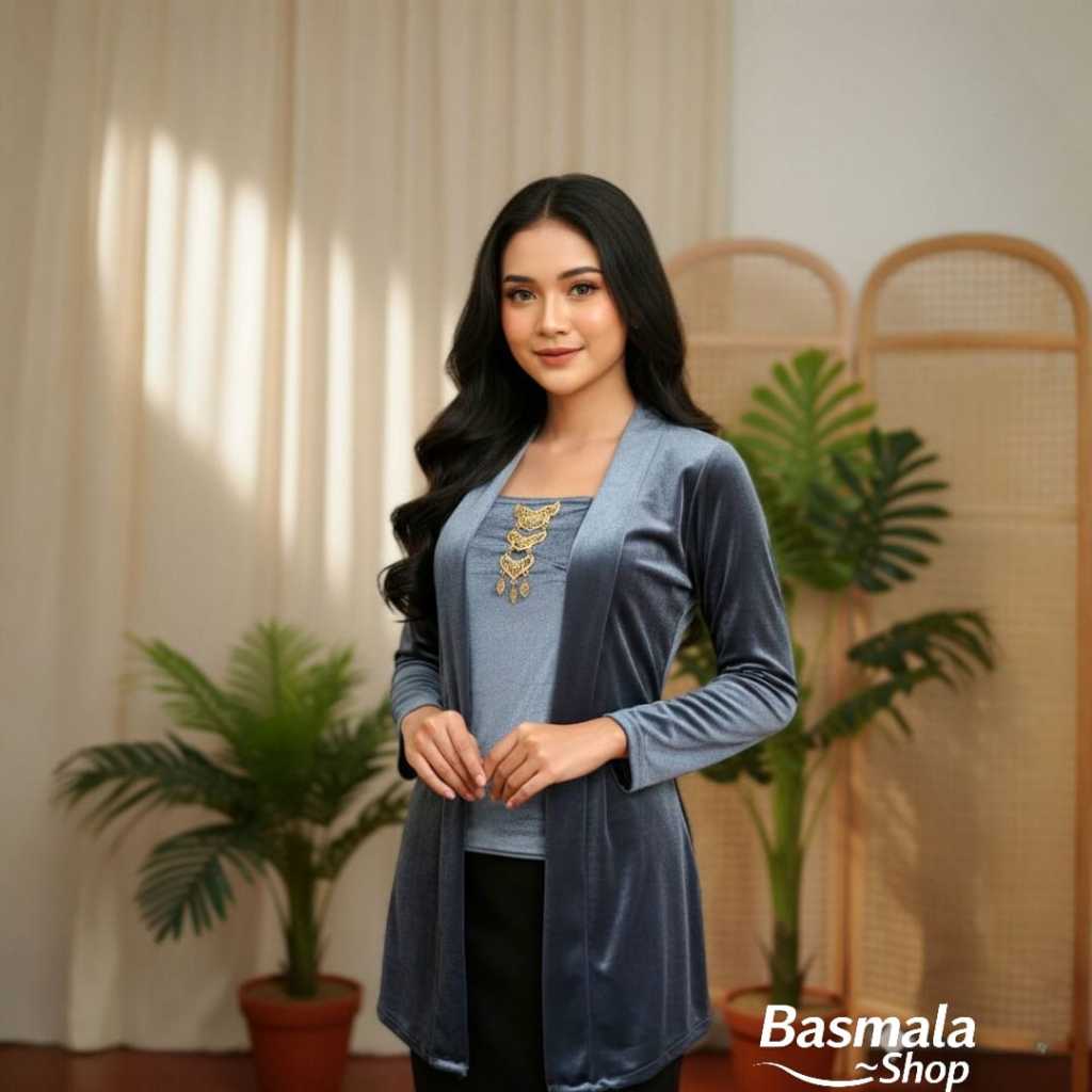 JAVANESE TRADITIONAL KUTUBARU KEBAYA, PLAIN VELVET, STREET AND COMFORTABLE MATERIAL