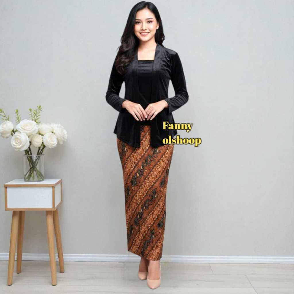 NEW KUTU VELVET KEBAYA SET (Skirt + kebaya) TRADITIONAL INDONESIAN SET with Javanese pleats