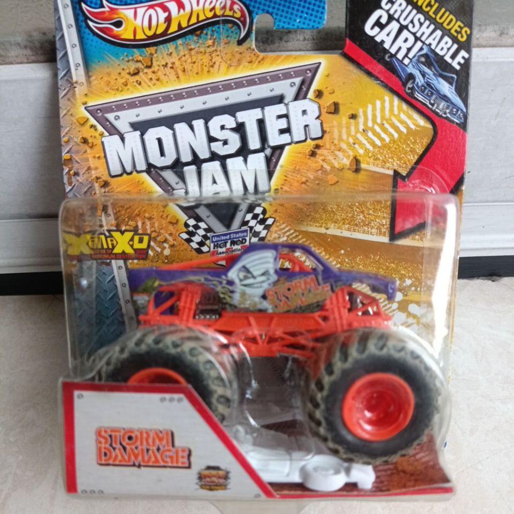 Hotwheels Monster Jam Storm Damage 1:64