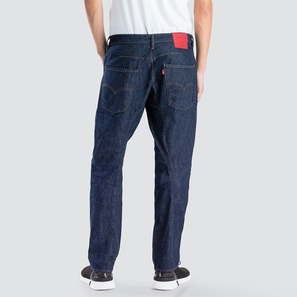 Levis store engineered 541