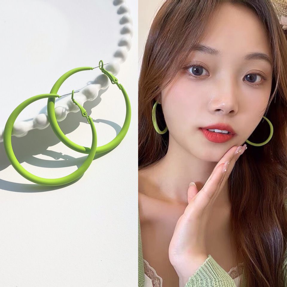subang telinga hijab earing subang tudung Anting-anting besar bulat geometri, warna gula-gula, gaya baru 2022, anting-anting musim panas yang berlebihan, anting-anting sederhana Jepun dan Korea