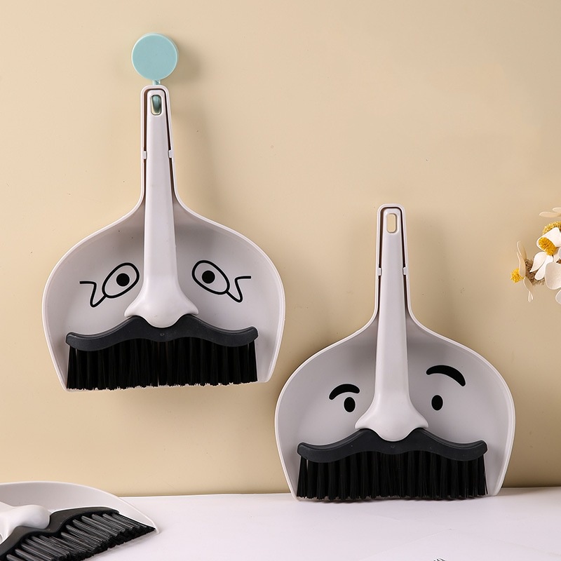 Get gifts/Desktop Mini Small Broom Dustpan Set Mr. Beard Children Student Desk Combination Cleaning Broom Garbage Shove