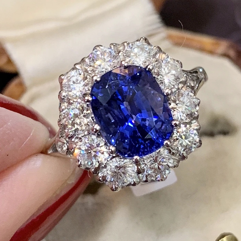 Natural Royal Sapphire Zircon Ring Female Luxury Wedding Oversized Party Dinner Commemorative Gift