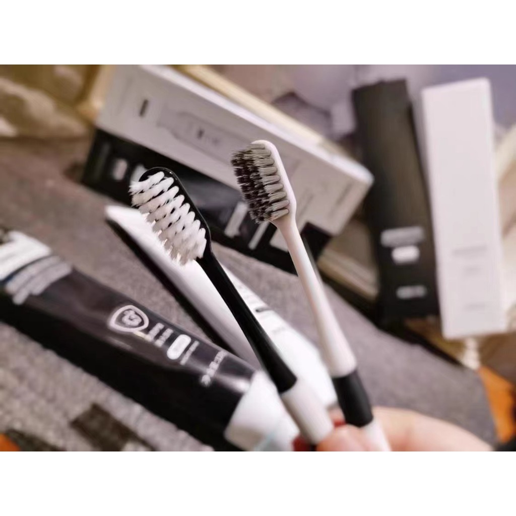 💕正品💕MIDOU 蜜都黑白柔洁护齿 牙刷 0.01mm MIDOU Toothbrush