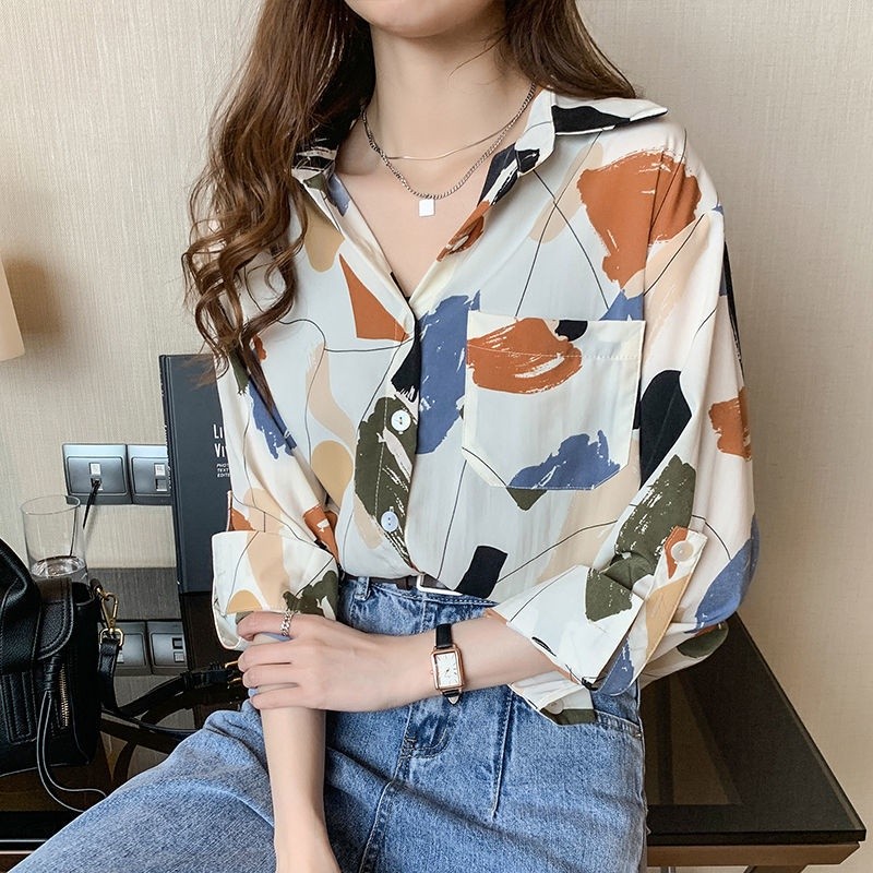Quality Versatile Fashion Printed Chiffon Shirt Women's Design Sense Niche Fashionable Retro French Top Elegant Flora... - Image 3