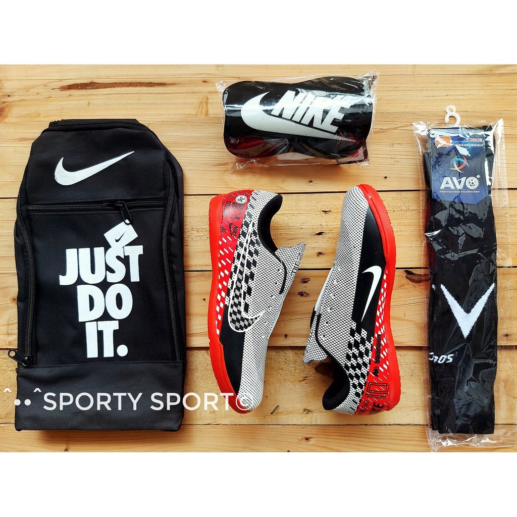 Accessory Portable Complete Package Of Latest Junior Kids Specs FUTSAL Shoes GRADE Oldschool Socks Bag - Image 2