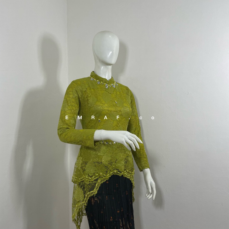 Reliable Purpose Kirana kebaya/Graduation kebaya/Proposal kebaya/modern kebaya/Brocade kebaya/Latest kebaya/kebaya Du... - Image 3