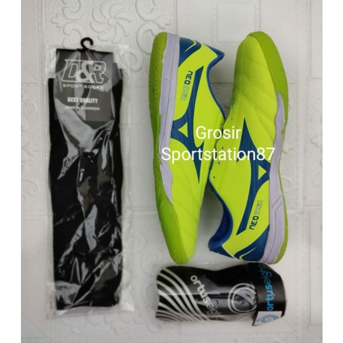 Walking Fitness Mizuno Package!! new shin futsal Shoes Latest Package Athletic
