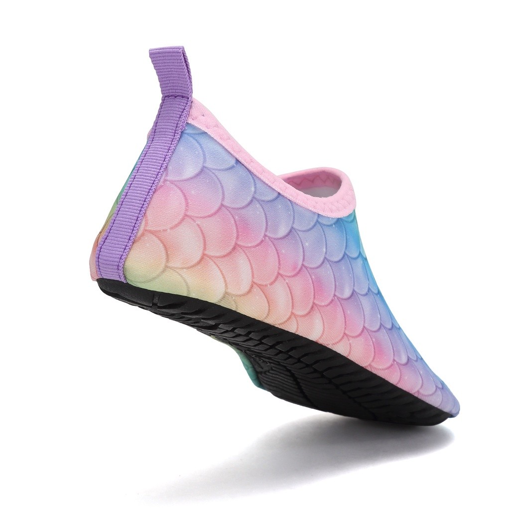 WateLves Ranbow Fish Scale Water Shoes Boys and Girls Kid's Quick-Dry Non-Slip Barefoot Aqua Socks for Beach Swim Surf Y