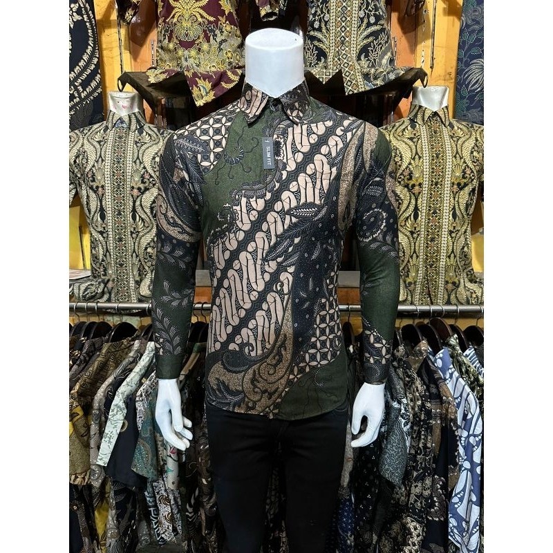 Durable Quality Queen Jaya Baju Batik Pria Lengan Panjang Slimfit Reliable - Image 4