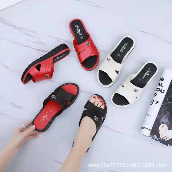 Versatile Durable sandal perempuan plus size kasut bata wanita raya Summer new leaves fashion ladies slippers middl Have - Image 3