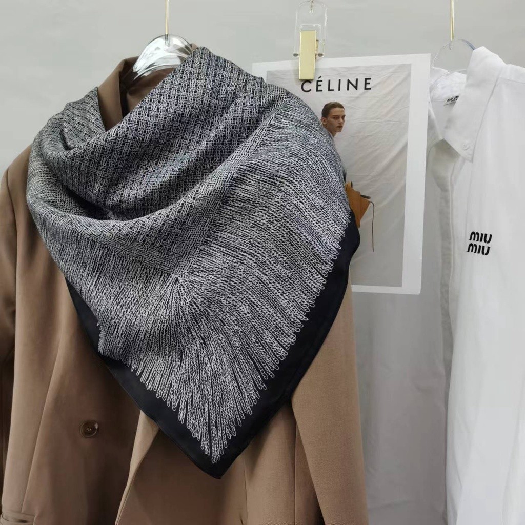 Premium Purpose LISA Fashion Scarf 110X110 cm Square Printed women Lady Shawl Musilim Bawal - Image 3