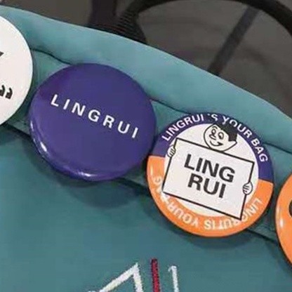 Accessory Trendy Random style 2 badges men's bag accessories Travel Outdoor - Image 4