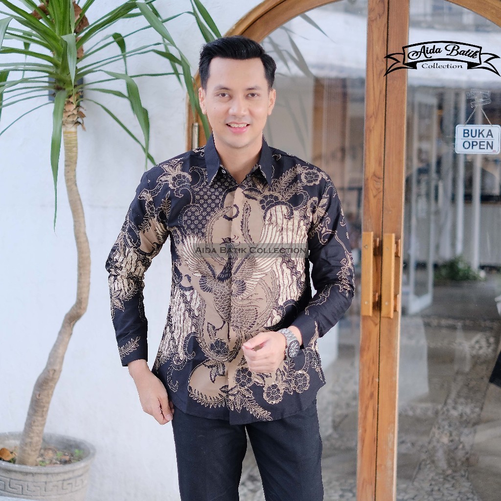 kemeja batik pria modern slim fit atasan lengan panjang baju kasual kerja cowok warna coklat motif