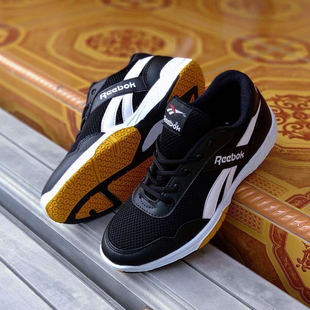 Comfort Training Performance Kasut Badminton VR3 Sneakers Ultimate & Sports Shoes! Active - Image 2