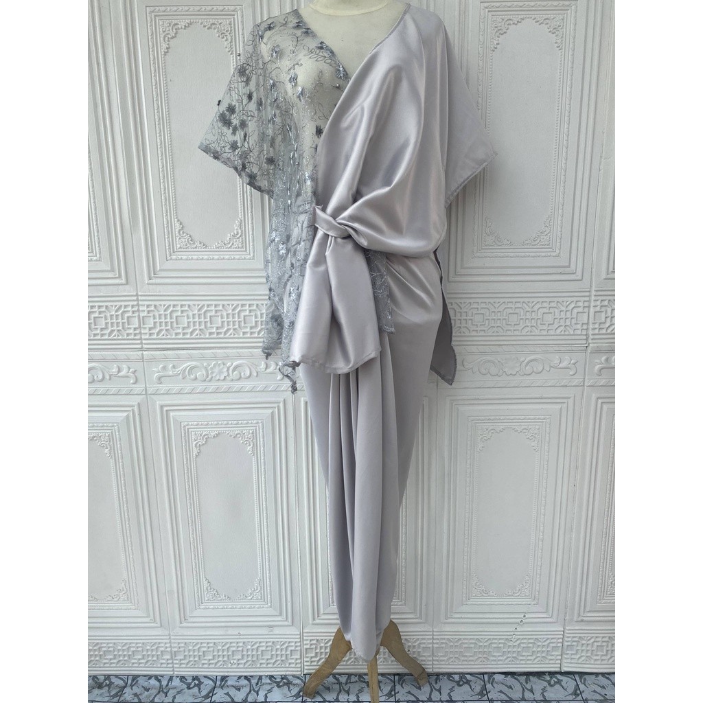 Durable Have @INT>No Complicated Luxury KEBAYA SET - Image 5