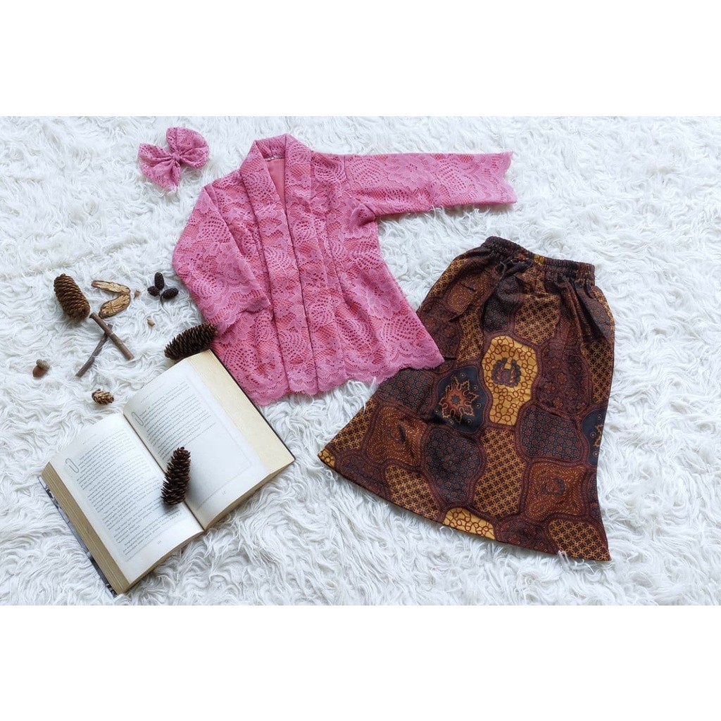 Durable Purpose KEBAYA / Children Adult KEBAYA/Unique Children's Clothes/Brocade | MELAYU ANAK DAN DEWASA Must Premium - Image 4