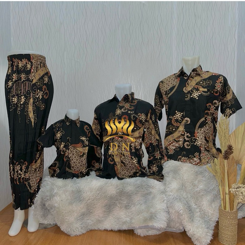 Premium Essential BATIK COUPLE KELUARGA/BATIK SERAGAMAN/BATIK COUPLE/KEMEJA COUPLE/SERAGAMAN BATIK/BATIK TERLARIS Ver... - Image 3