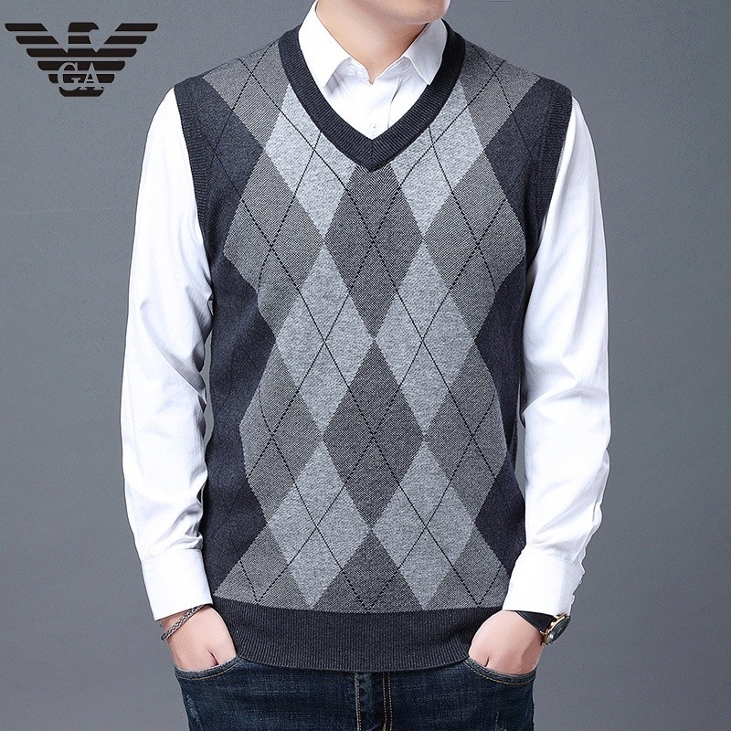 New Men V-neck Thin Sweater Vest Business Sweater Sleeveless Mens Cool Sweater Local