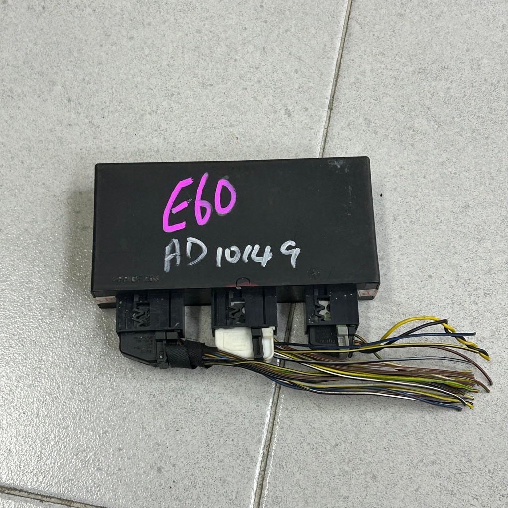 BMW E60 E61 5 SERIES Park Distance Control Module(PCD) (USED)66.21-9 145 158