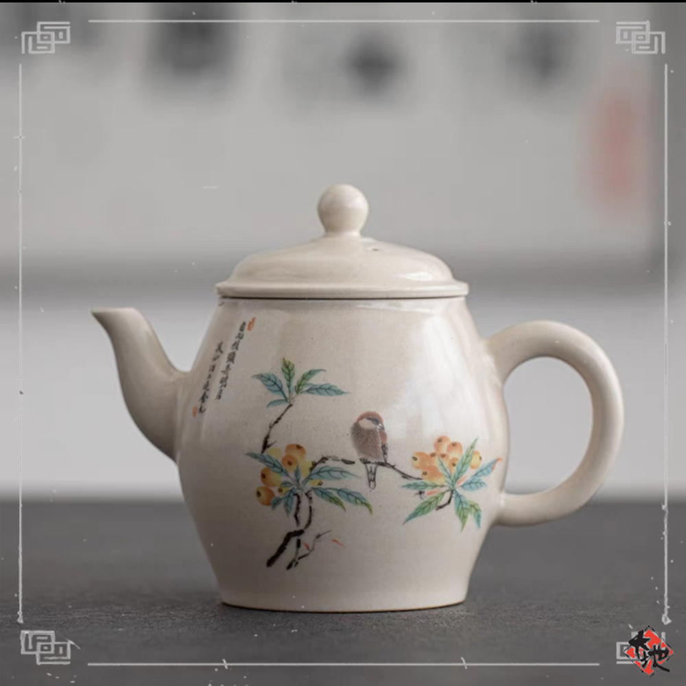 米白釉壶枇杷 / 樱桃花 / 海棠花 TEA POT