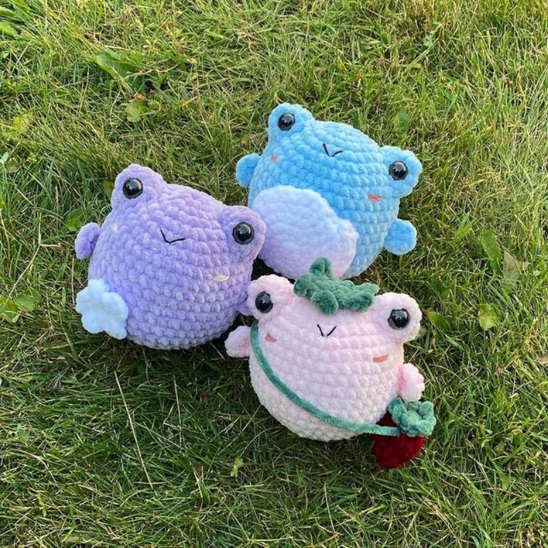 colorful frog stuffed toy handmade plushie crochet amigurumi | Shopee ...