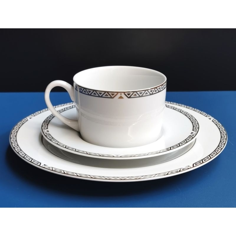 Royal Doulton Platinum Fine Porcelain Dinnerware Sold Separately