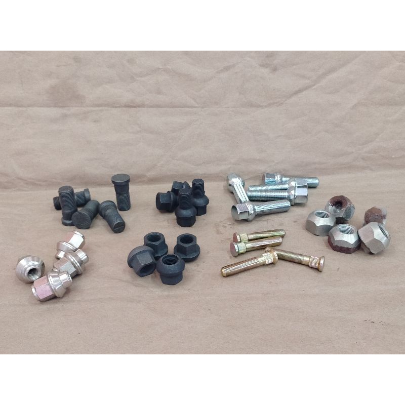 WHEEL STUD & NUT CLASSIC MINI MK1 COOPER MORRIS MINOR LAND ROVER