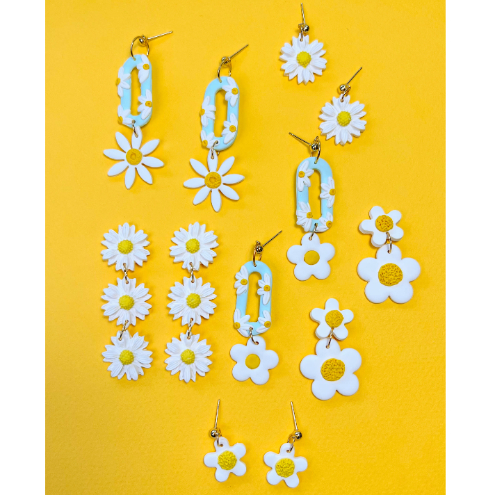 Daisy cute fashionable polymer clay earrings| 手工软陶 | 100% Handmade | dainty, elegant, korea style