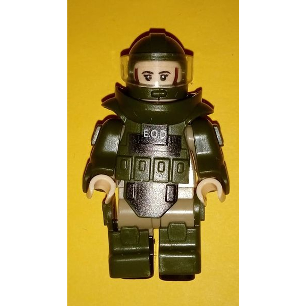 EOD Bomb Disposal Suit 3