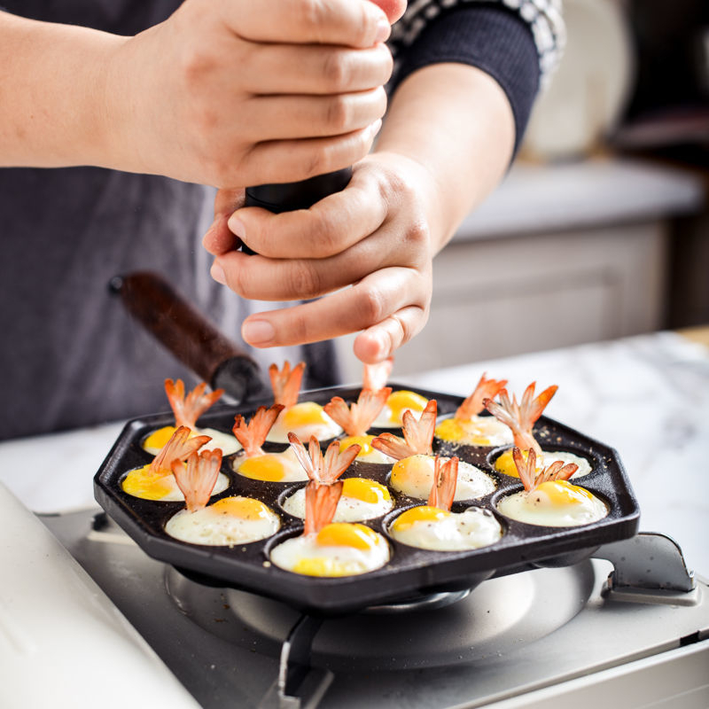 Octopus Balls Machine Cast Iron Household Uncoated Non Sticky Fry Egg Pan Quail Egg Mold Multi-functional Bake Pan Tool