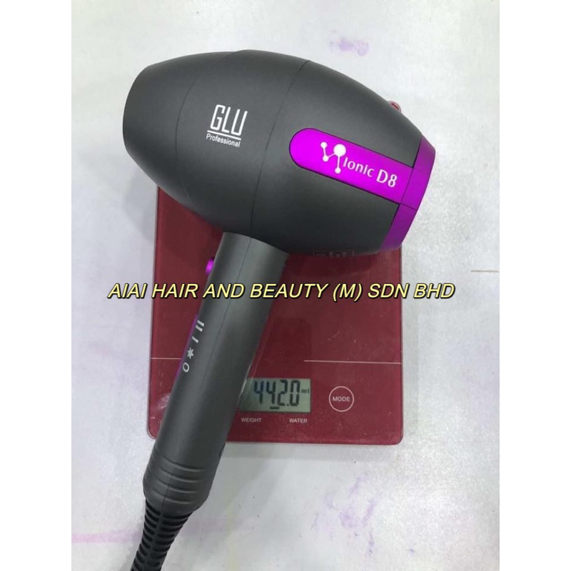 GLU D8 IONIC HAIR DRYER