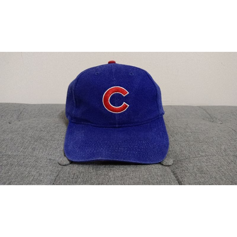 R2-C8-CAP MLB TEAM CHICAGO CUBS SNAPBACK ADJUSTABLE STRAP ORIGINAL GENUINE MERCHANDISE MADE IN CHINA 100% COTTON