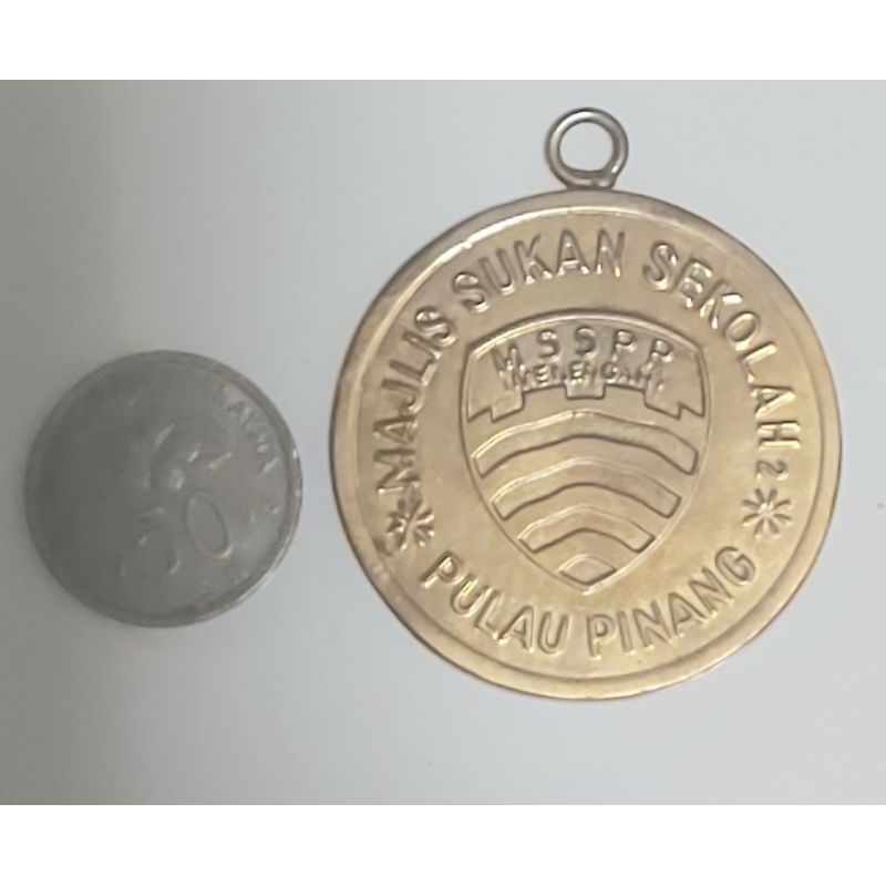 Old Vintage 1968 majlis Sukan sekolah Pulau Pinang copper  medal