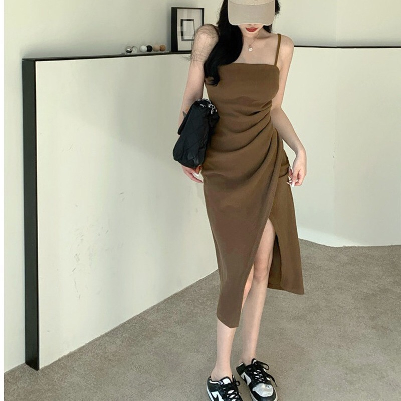Women's Korean Style Black Long Sleeve Dinner Dress - Chiffon Midi & Sleeveless Bodycon Styles Available in Plus Sizes | Mint Green Backless Gown Included