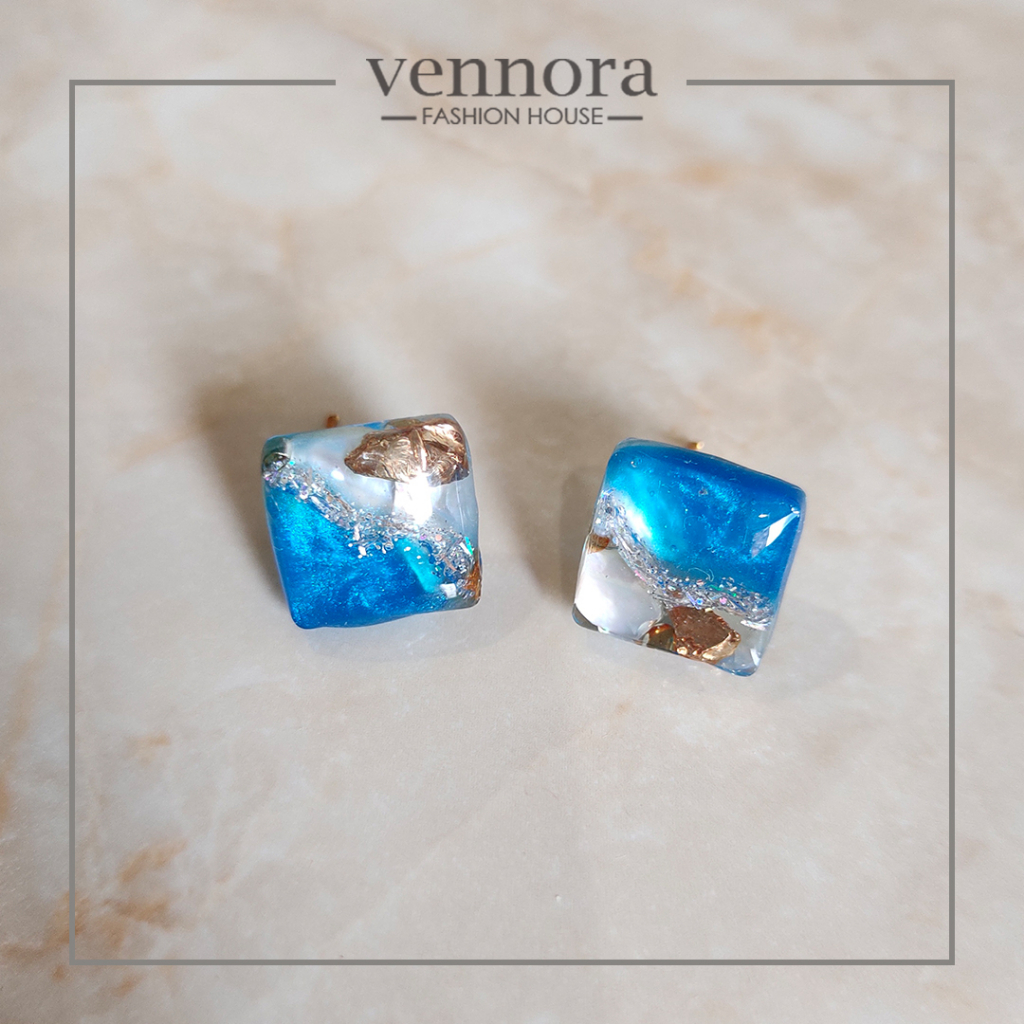 The Ocean - Handmade Unique Ear Studs Japan Quality Resin Vennora (Handcrafted by Kou) Earrings 日本滴胶手工耳环