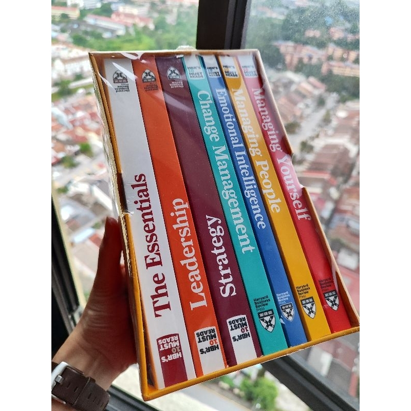 [Original] HBR's 10 Must Reads Boxed Set with Bonus Emotional Intelligence (7 Books) (HBR's 10 Must Reads)