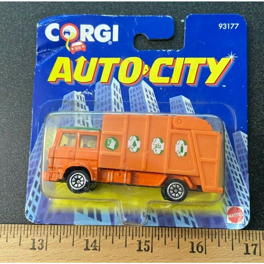 CORGI, AUTO CITY GARBAGE TRUCK, DIECAST, 93177