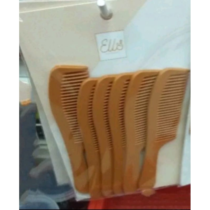 Comb hair / Sikat rambut / Sikat kutu