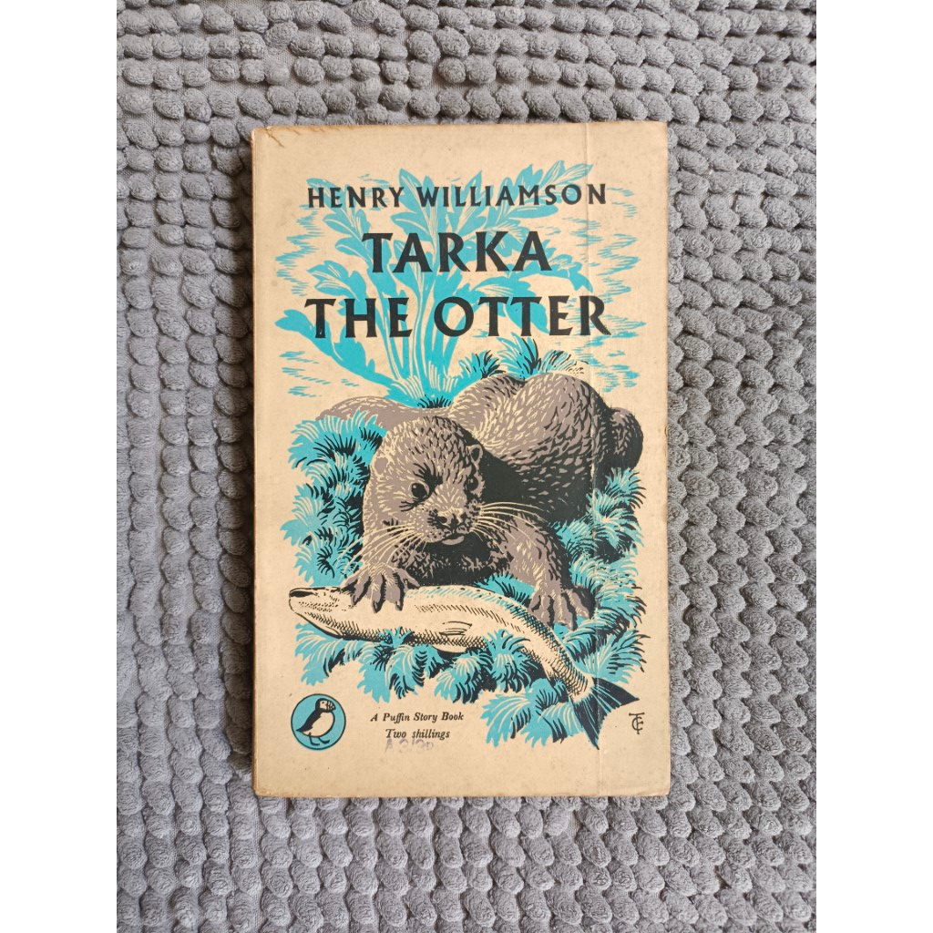 Tarka the Otter by Henry Williamson [Preloved] Vintage Classics Nature Animal Childrens British Literature